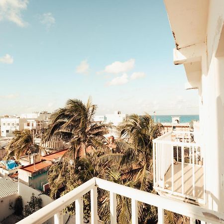 Balu Hotel Isla Mujeres Exteriör bild